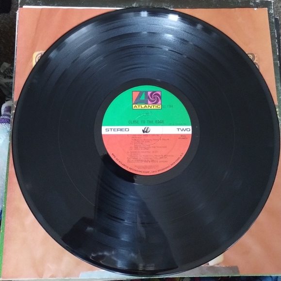 Yes "Close to the Edge" Vintage Vinyl Record - Picture 4 of 5